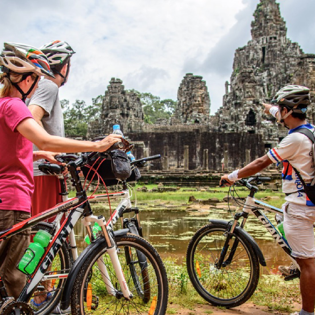 Angkor Wat vietfoot travel